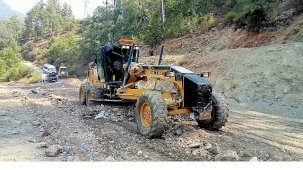 Alanya Kırsalında Yol Bakım ve Onarımda Hızlı ve Etkili Çalışma