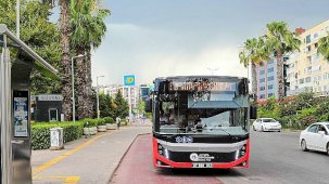 Antalya'da 15 Temmuz İçin Ücretsiz Toplu Ulaşım ve Hafif Raylı Sistem Hizmeti
