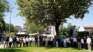 Edremit’te Gazetecilerle Buluşma ve Meslek Onur Ödülü Töreni