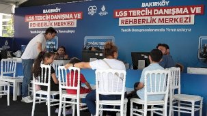 İBB LGS Tercih Danışmanlığı: Ücretsiz Rehberlik Hizmeti Kadıköy ve Bakırköy Meydanlarında