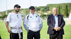 Kocaelispor Kampında Başkan Büyükakın’dan Moral Ziyareti ve Yeni Sezon Mesajı