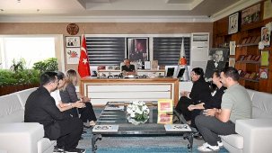 LÖSEV Yetkililerinin Kemer Ziyareti: Başkanıyla Samimi Görüşme