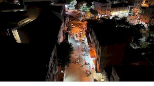 Seferihisar’da Yol Yıkama ve Temizlik Çalışmaları Art arda Devam Ediyor