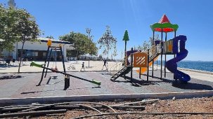 Ulaşlı Sahili'nde Çocuk Oyun Alanı Yeni Buluşma Noktası