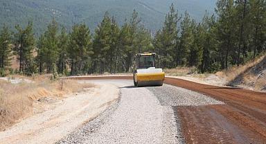 Dursunbey’de Başkan Akın’ın Söz Verdiği Yol Tamamlandı
