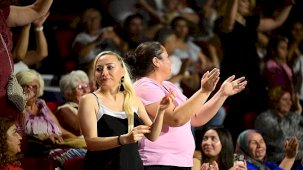 Didim’de Yaz Konserleri Sona Ererken Bilal Sonses Coşkusu Devam Etti