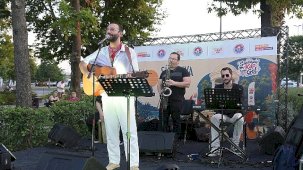 Süreyya Plajı'nda Yaz Dinletileri: Kentte Müzik Dolu Akşamlara Devam