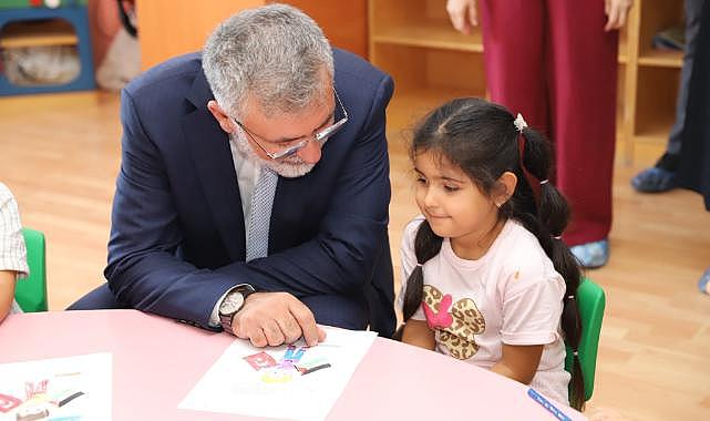 Kepsut’ta 1.593 Öğrencinin Kırtasiye İhtiyacı Karşılandı