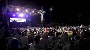 Maltepe'de Şehir Tiyatrolarıyla İki Özel Oyun Ziyafeti: Sen İstanbul’dan Daha Güzelsin ve Çöpsüz Dünya