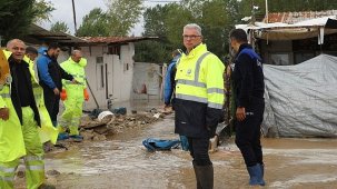 Mudanya’da Şiddetli Sağanak: Ketendere Deresi Taştı, Ekipler Seferber Oldu
