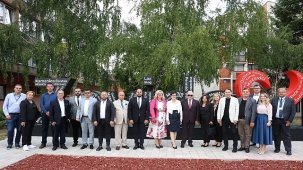 Nilüfer Belediye Başkanı Şadi Özdemir, Kardeş Şehir Zavidovići’yi Ziyaret Etti