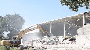 Nilüfer Belediyesi 3 Mahallede Kaçak Yapı Yıkımı Gerçekleştirdi