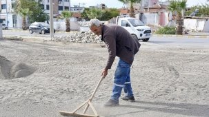 Burhaniye Belediyesi’nden ilçe genelinde kesintisiz altyapı ve yol çalışması
