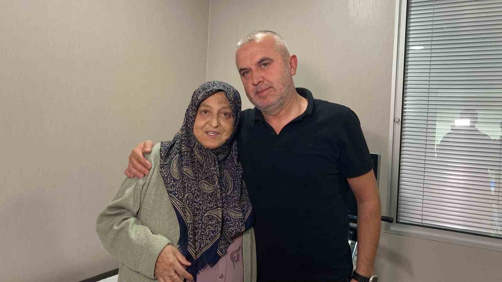 64 YAŞINDAKİ HASTANIN KALP KAPAĞI AMELİYATSIZ DEĞİŞTİRİLDİ