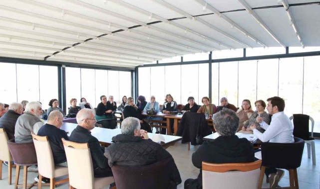 65 Yaş Üstü Vatandaşlara Sağlıklı Beslenme Eğitimi Verildi