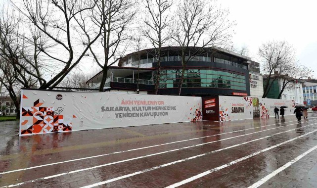 Adapazarı Kültür Merkezi Yenileniyor