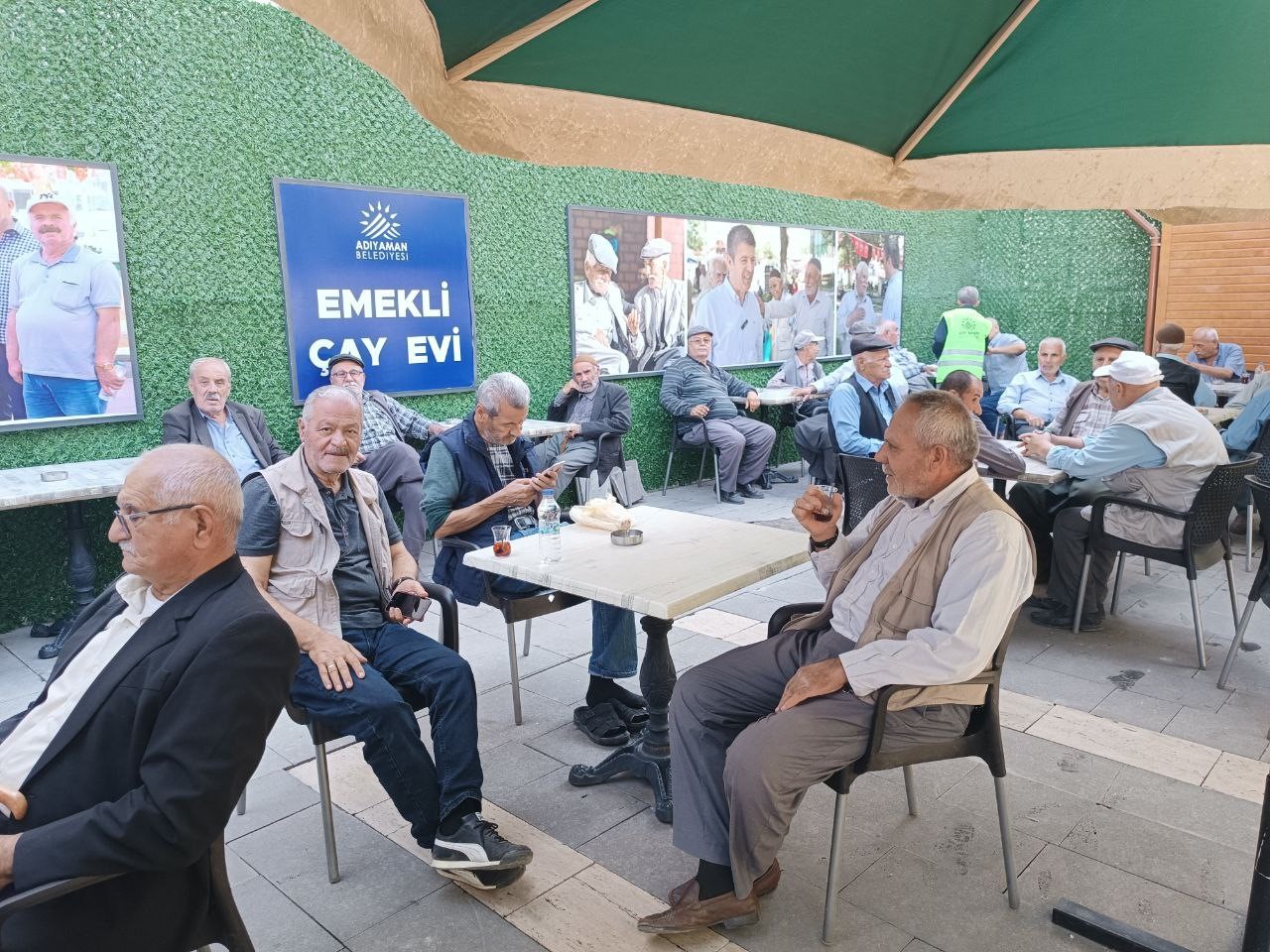 ADIYAMAN BELEDİYESİ EMEKLİ ÇAYEVİ HİZMETE AÇILDI