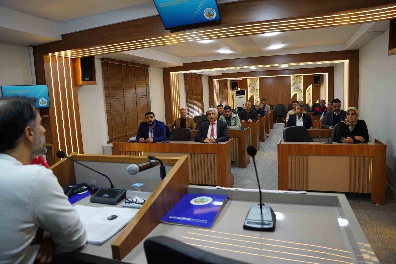 ADIYAMAN KAHTA BELEDİYESİ MEMNUNİYET ARAŞTIRMASI SONUÇLARI PAYLAŞILDI