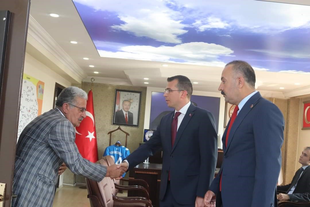 AĞRI'NIN TUTAK İLÇESİNDE ZAFER BAYRAMI KUTLAMALARI