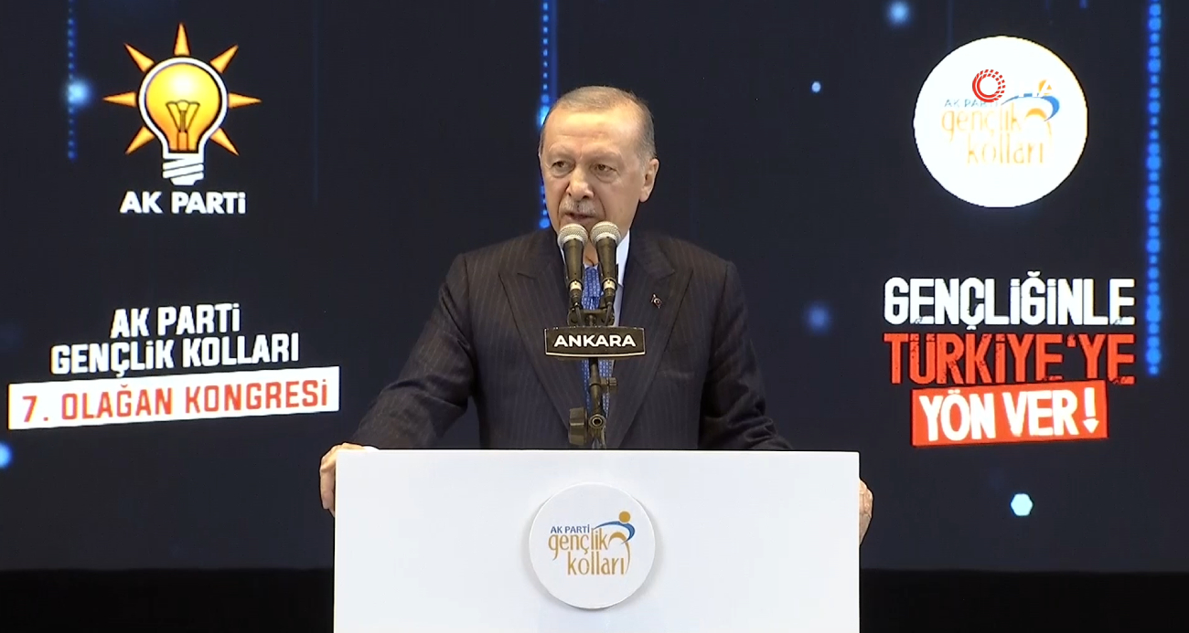 AK PARTİ GENÇLİK KOLLARI 7. OLAĞAN KONGRESİ'NE CUMHURBAŞKANI ERDOĞAN KATILDI