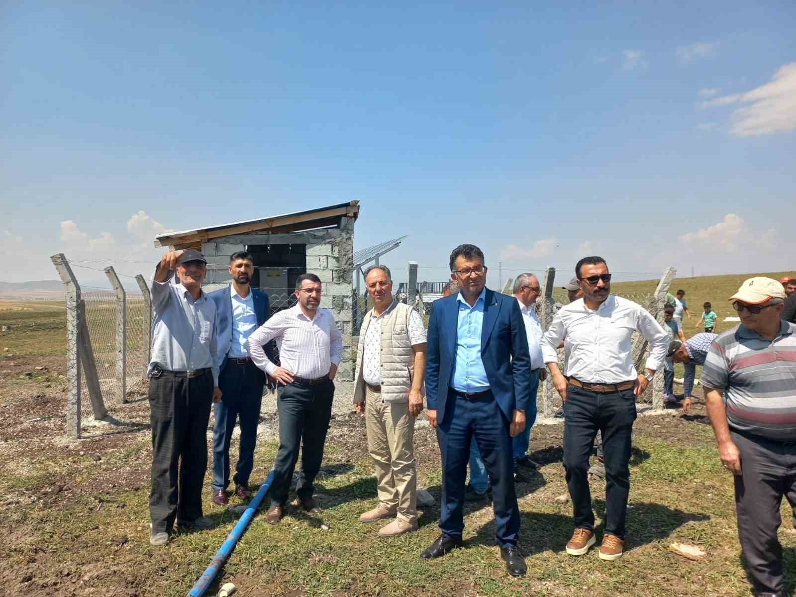 AK PARTİ KARS MİLLETVEKİLİ ADEM ÇALKIN KÖYLERDE YATIRIMLARI İNCELEDİ
