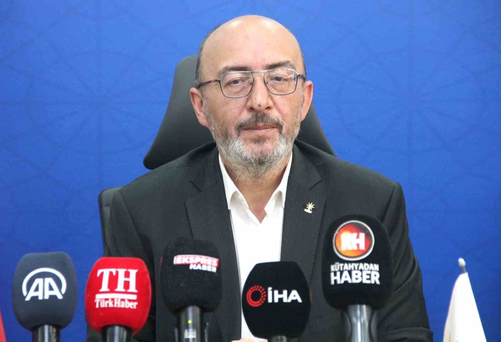 AK PARTİ KÜTAHYA İL BAŞKANI MUSTAFA ÖNSAY: MİLLET İRADESİNE SAHİP ÇIKMAYA DEVAM EDECEĞİZ