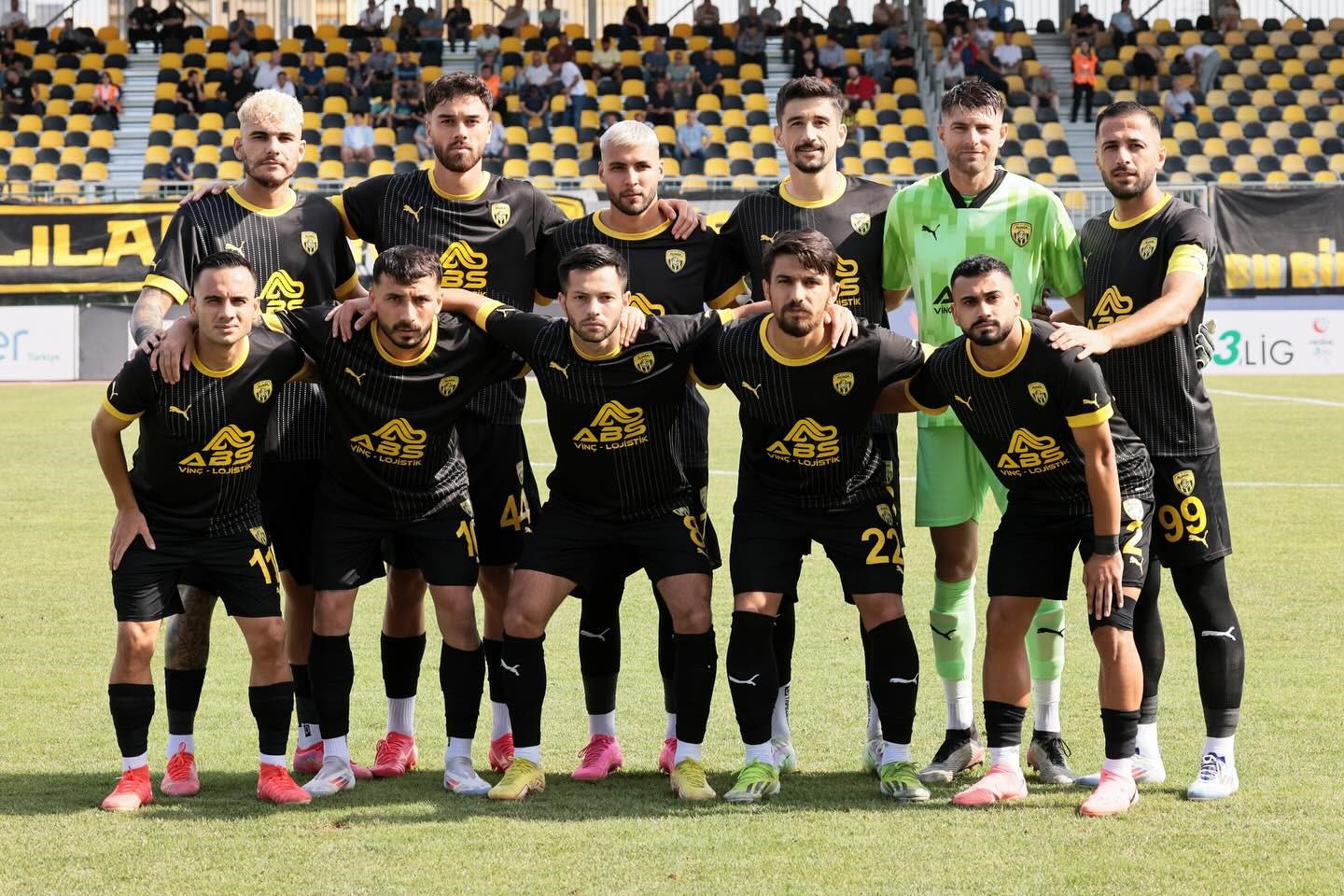 ALİAĞASPOR VE PAZARSPOR MAÇINDA GOLSÜZ BERABERE