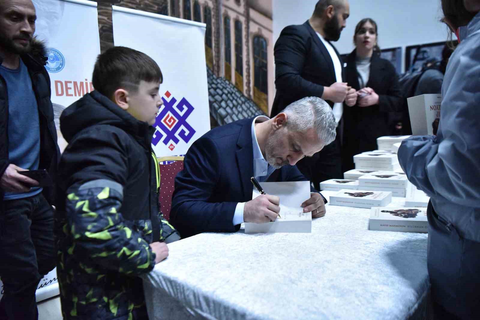 ALTIEYLÜL BELEDİYESİ VE BALIKESİR ÜNİVERSİTESİ’NDEN MUHAMMED ALİ’Yİ ANMA ETKİNLİĞİ