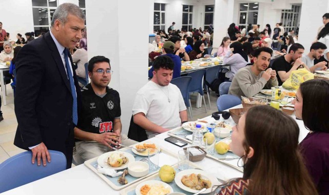 Anadolu Üniversitesi Yapay Zekâ Toplantısına Ev Sahipliği Yaptı