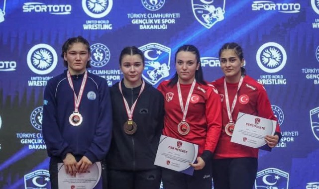 Antalya'da U17 Zafer Kupası'nda Afyonkarahisarlı Sporculardan Başarı