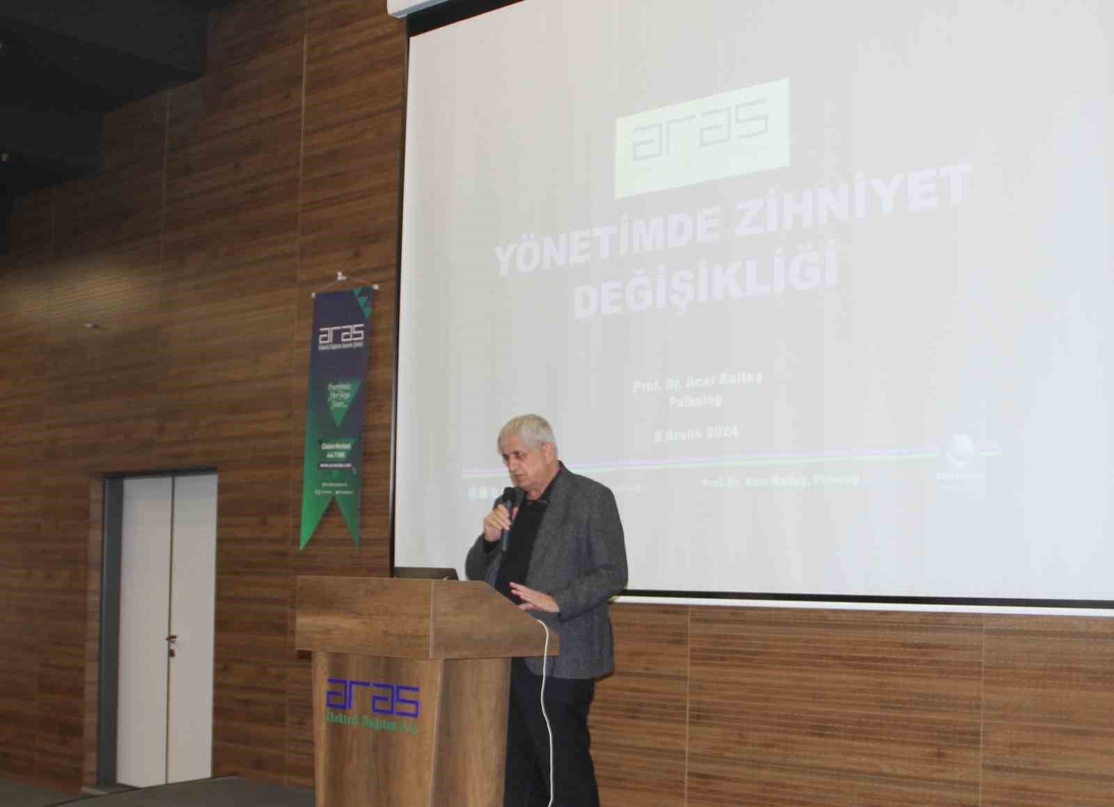 ARAS EDAŞ ÇALIŞANLARI, PROF. DR. ACAR BALTAŞ'IN LİDERLİK KONFERANSINI HEYECANLA TAKİP ETTİ