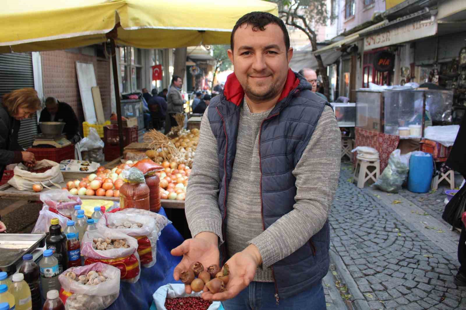 AYDIN DAĞLARINDA YETİŞEN ŞİFALI BEŞBIYIK MEYVESİ RAĞBET GÖRÜYOR