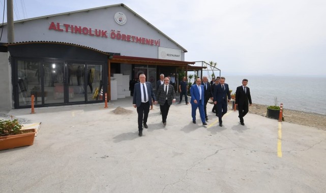 Balıkesir Valisi İsmail Ustaoğlu Edremit'i Ziyaret Etti