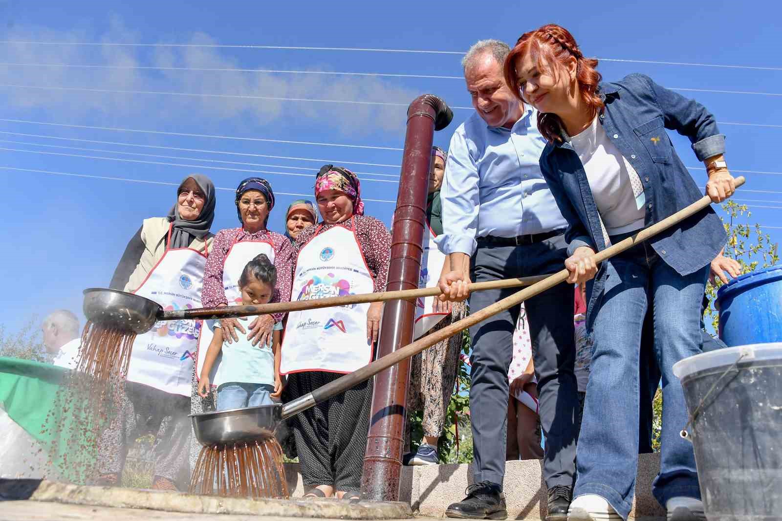 BAŞKAN SEÇER, UZUNCABURÇ'TA ŞENLİKTE BULUŞTU