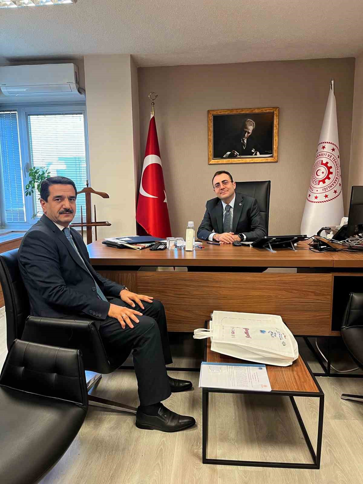 BATTALGAZİ BELEDİYE BAŞKANI ANKARA'DA YAPTIĞI TEMASLARDA PROJELERİNİ SUNARAK DESTEK İSTEDİ