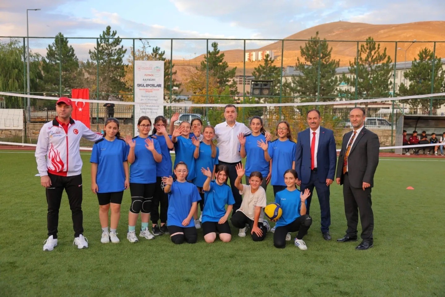 BAYBURT VALİLİĞİ VE AMATÖR SPOR KULÜPLERİ İŞBİRLİĞİYLE RENKLİ ETKİNLİKLER