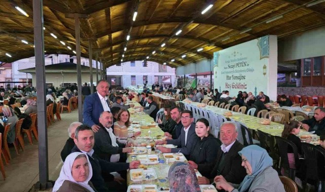 Beyağaç Belediye Başkanı Binlerce Hemşehrisini İftar Sofrasında Buluşturdu