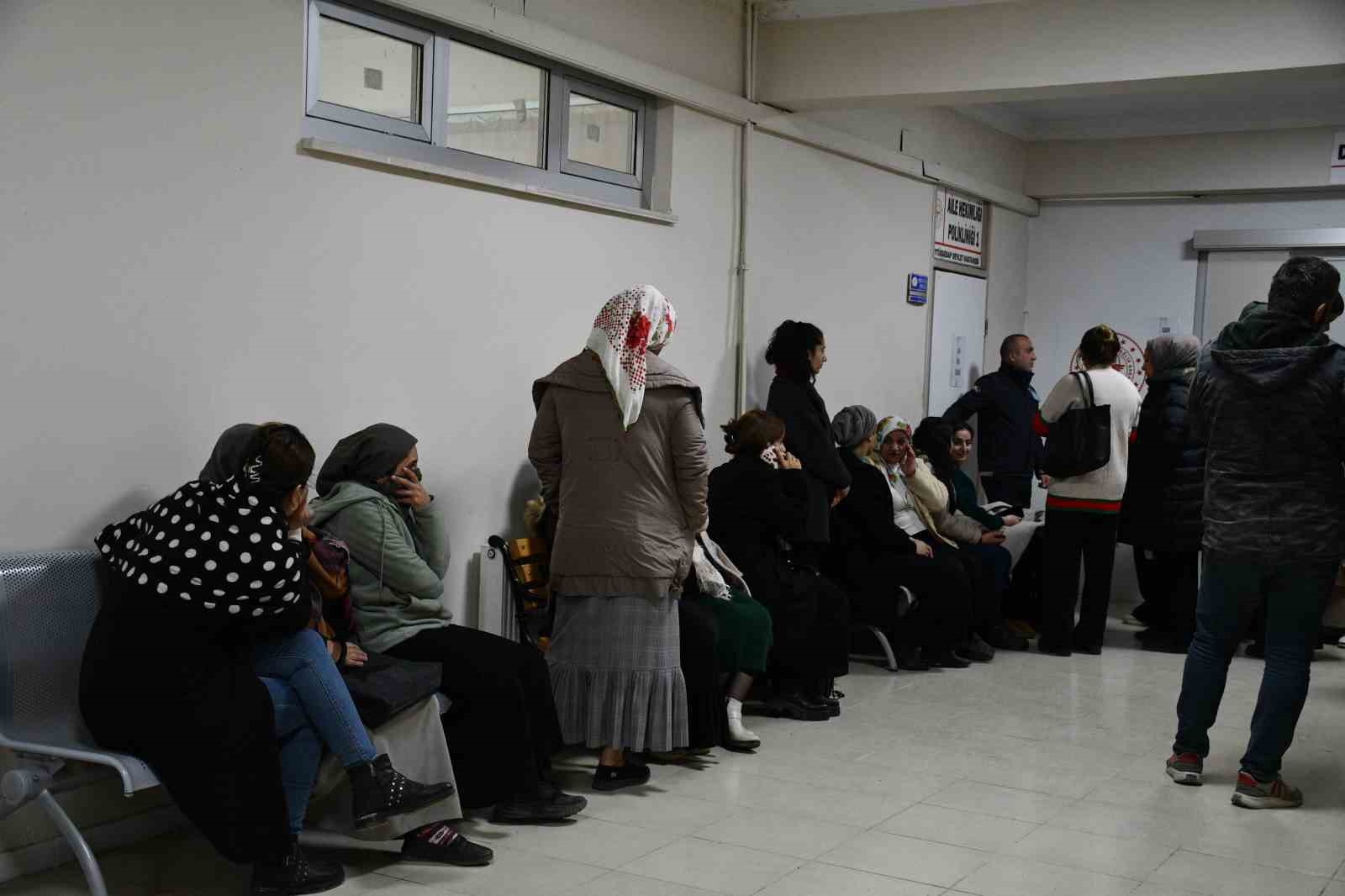 BEYTÜŞŞEBAP'TA VATANDAŞLAR DOKTOR TALEP EDİYOR