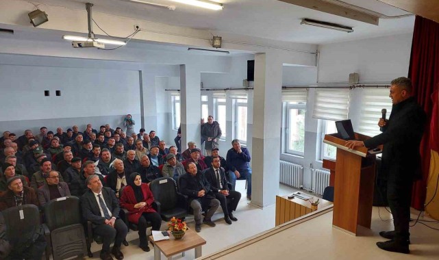 Bilecik Gölpazarı’nda Yağlık Ayçiçeğinde Sözleşmeli Üretim Toplantısı Gerçekleştirildi