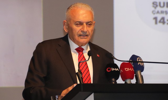 Binali Yıldırım: Türkiye’nin Sivil Anayasa Yolculuğu Projesi İzmir’de Gerçekleştirildi