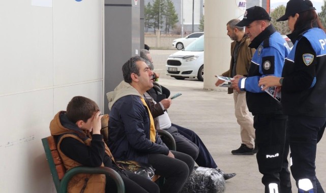 Bingöl'de Vatandaşlara Bilişim Yoluyla Dolandırıcılık Konusunda Bilgilendirme Faaliyeti