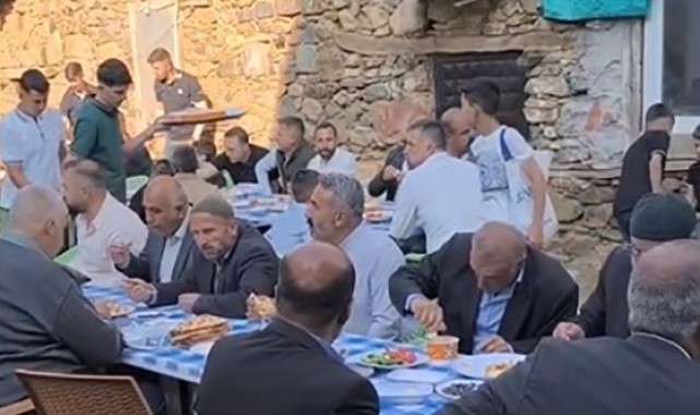 Bitlis'in Başhan Köyünde Bayram Coşkusu