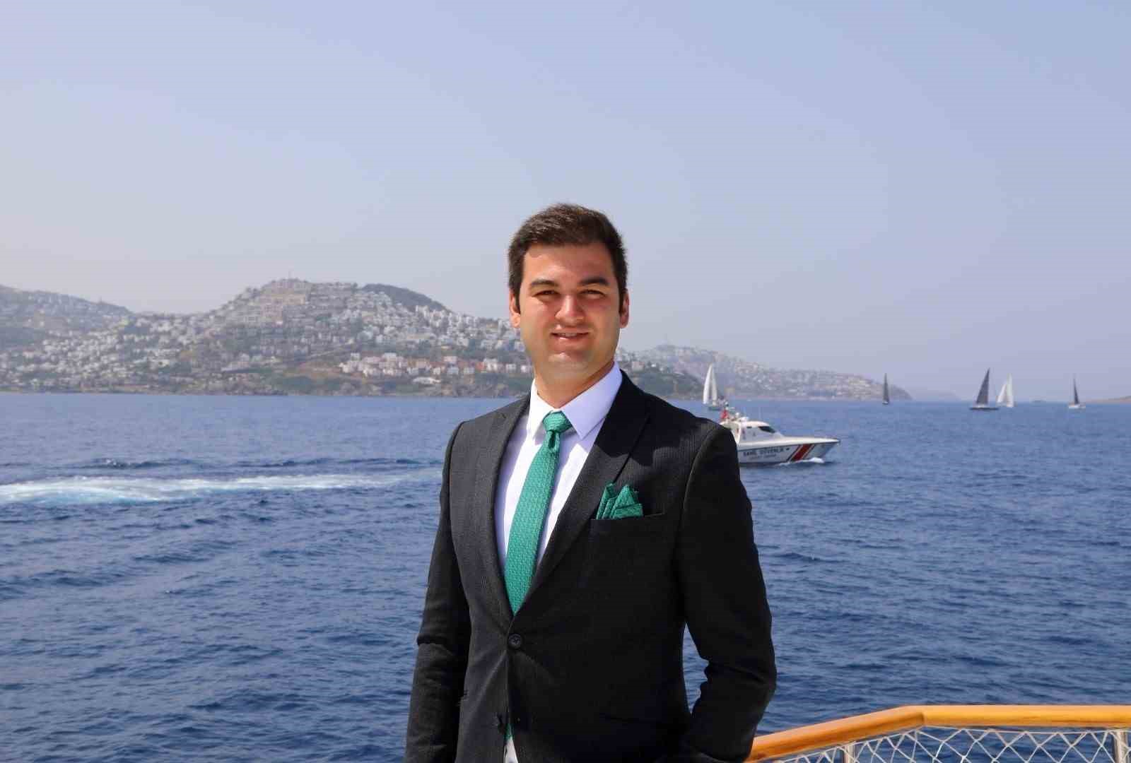 BODRUM BELEDİYE BAŞKANI TAMER MANDALİNCİ, BODRUM’UN SORUNLARI İÇİN ÇALIŞMALARINI SÜRDÜRÜYOR