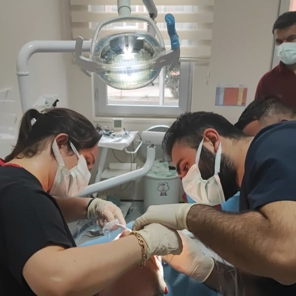 BOZDOĞAN HASTANESİ’NDE İMPLANT HİZMETİ BAŞLADI!