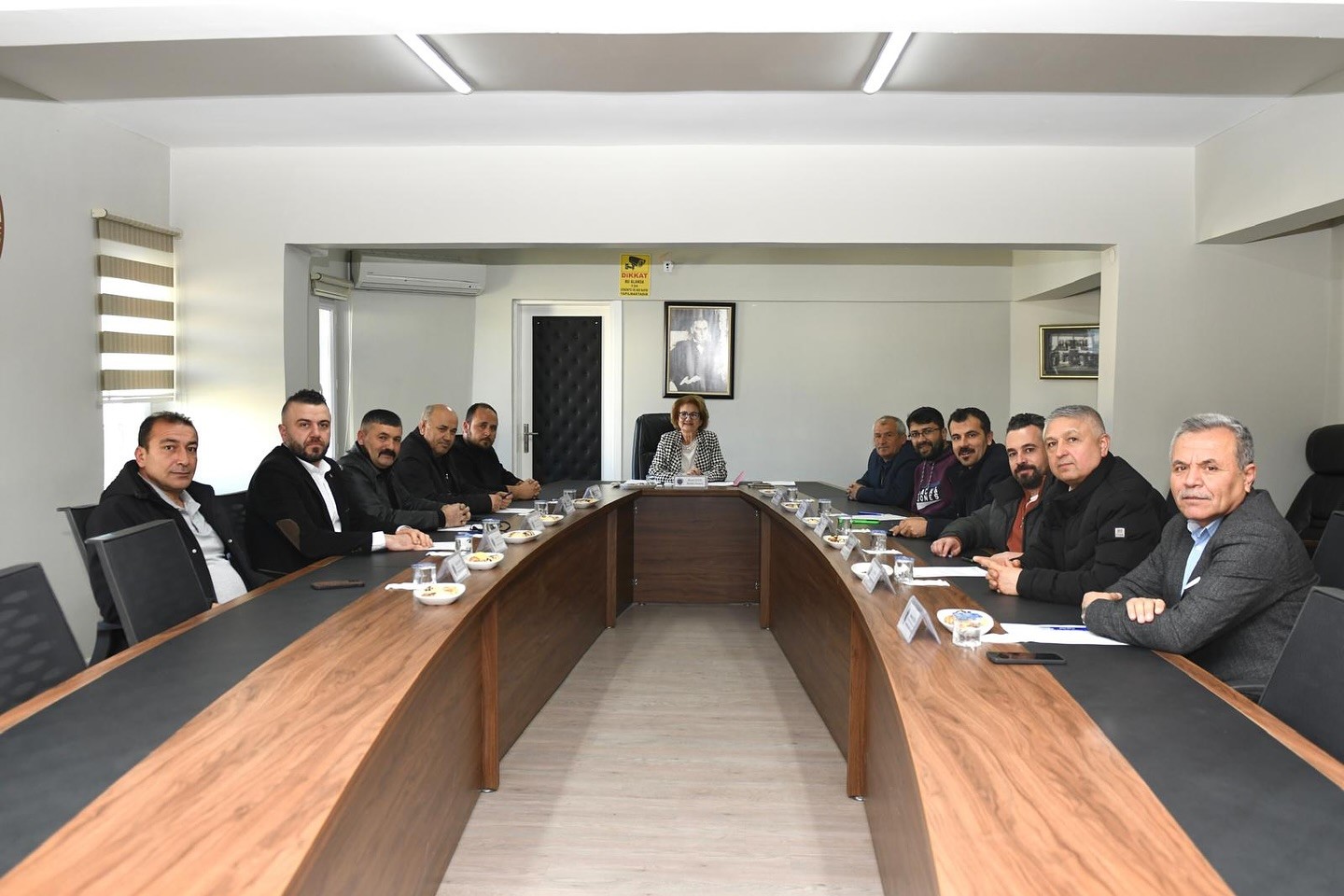 BOZKURT BELEDİYESİ 2025 YILI İLK MECLİS TOPLANTISINI GERÇEKLEŞTİRDİ