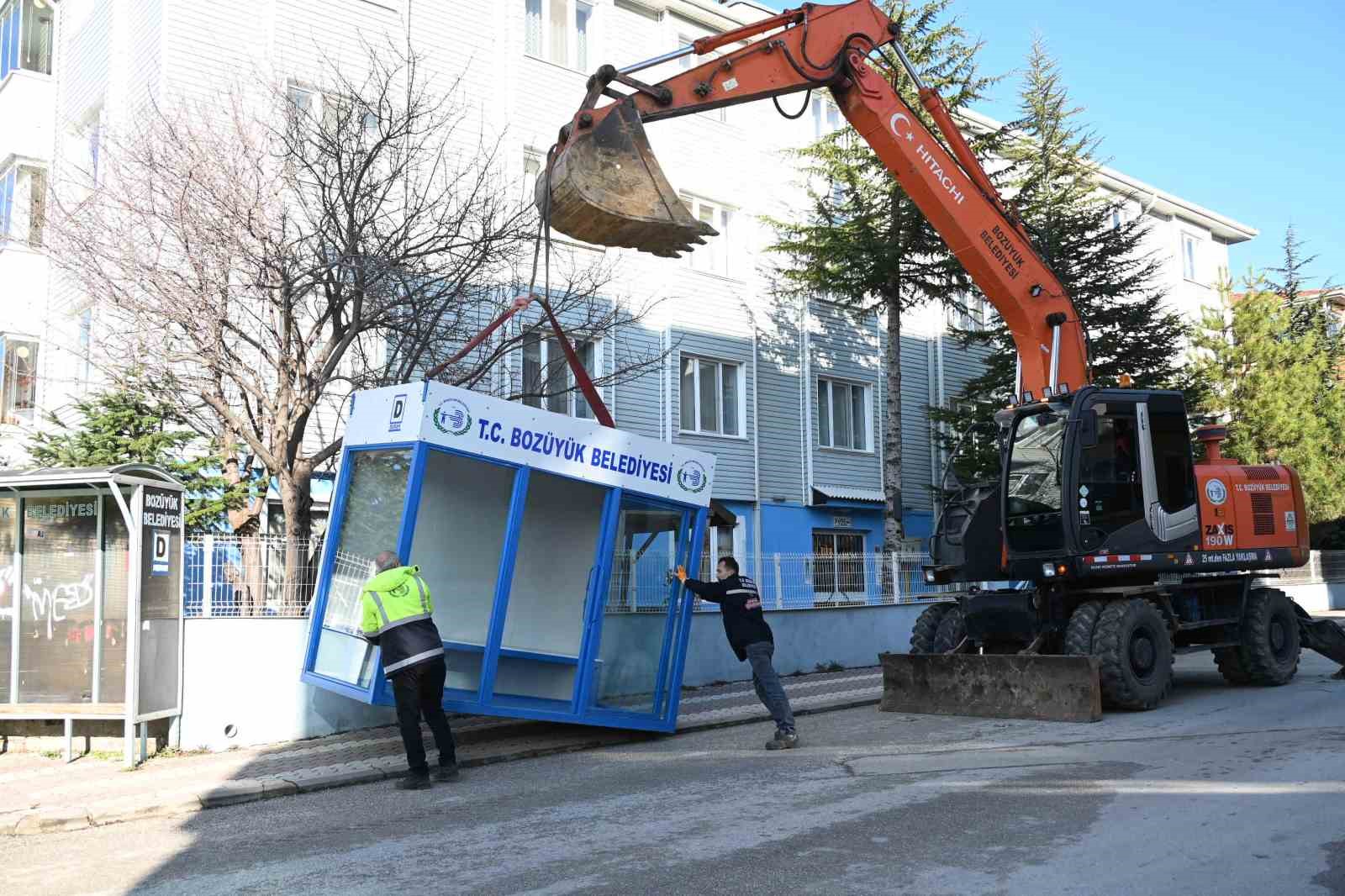 BOZÜYÜK BELEDİYESİ KAPALI DURAK UYGULAMASINI GENİŞLETİYOR