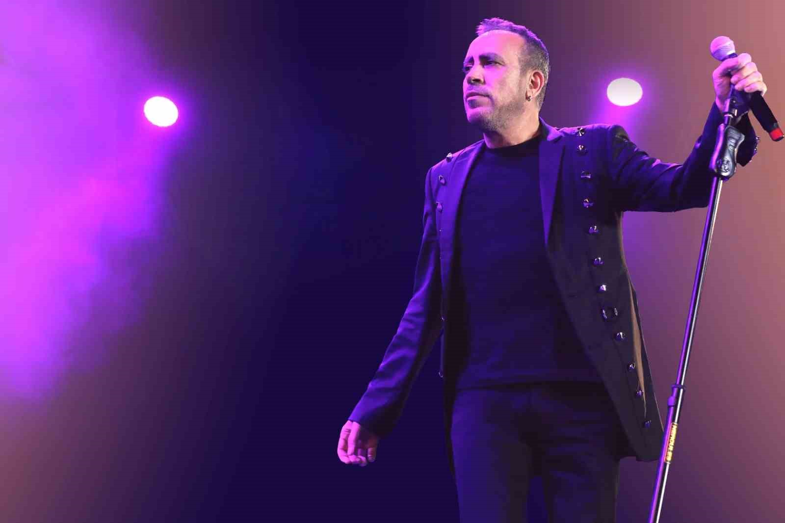 BOZÜYÜK’TE KURTULUŞ COŞKUSU: HALUK LEVENT İLE BÜYÜK KONSER!