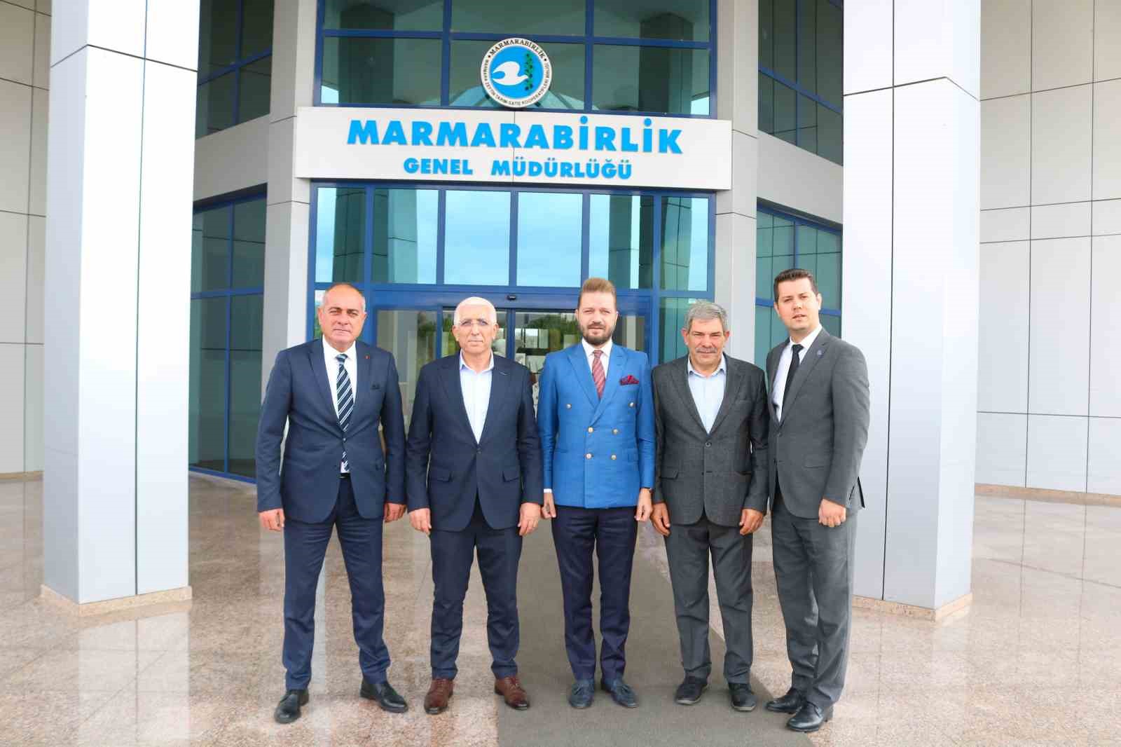 BURSA BÜYÜKŞEHİR BELEDİYESİ VE MARMARABİRLİK ZEYTİN ÜRETİCİLERİNE DESTEK OLACAK