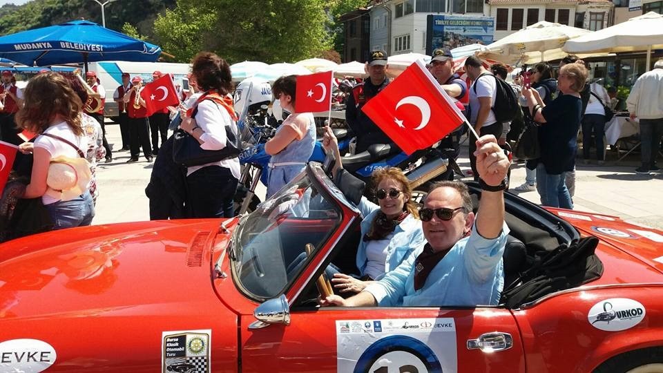 BURSA’DA KLASİK OTOMOBİL TURU HEYECANI BAŞLIYOR!