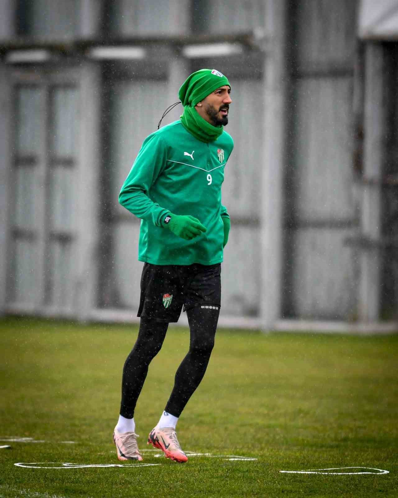 BURSASPOR, MUŞSPOR MAÇI HAZIRLIKLARINA DEVAM EDİYOR